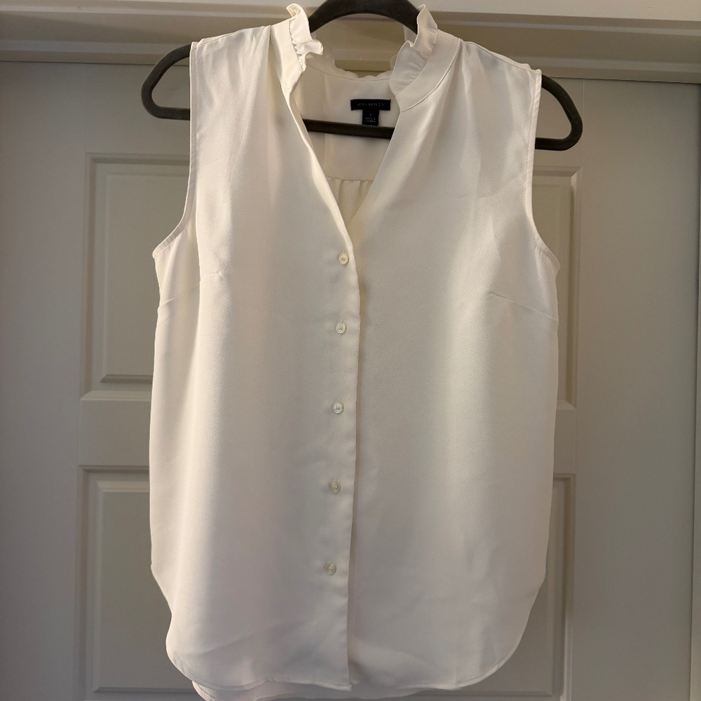 Ann Taylor Shell Top